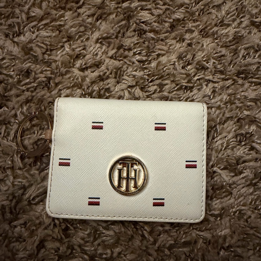 Tommy Hilfiger Cream Card Holder with Gold Accent